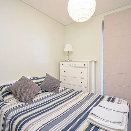 Panorama Iii Apartment *